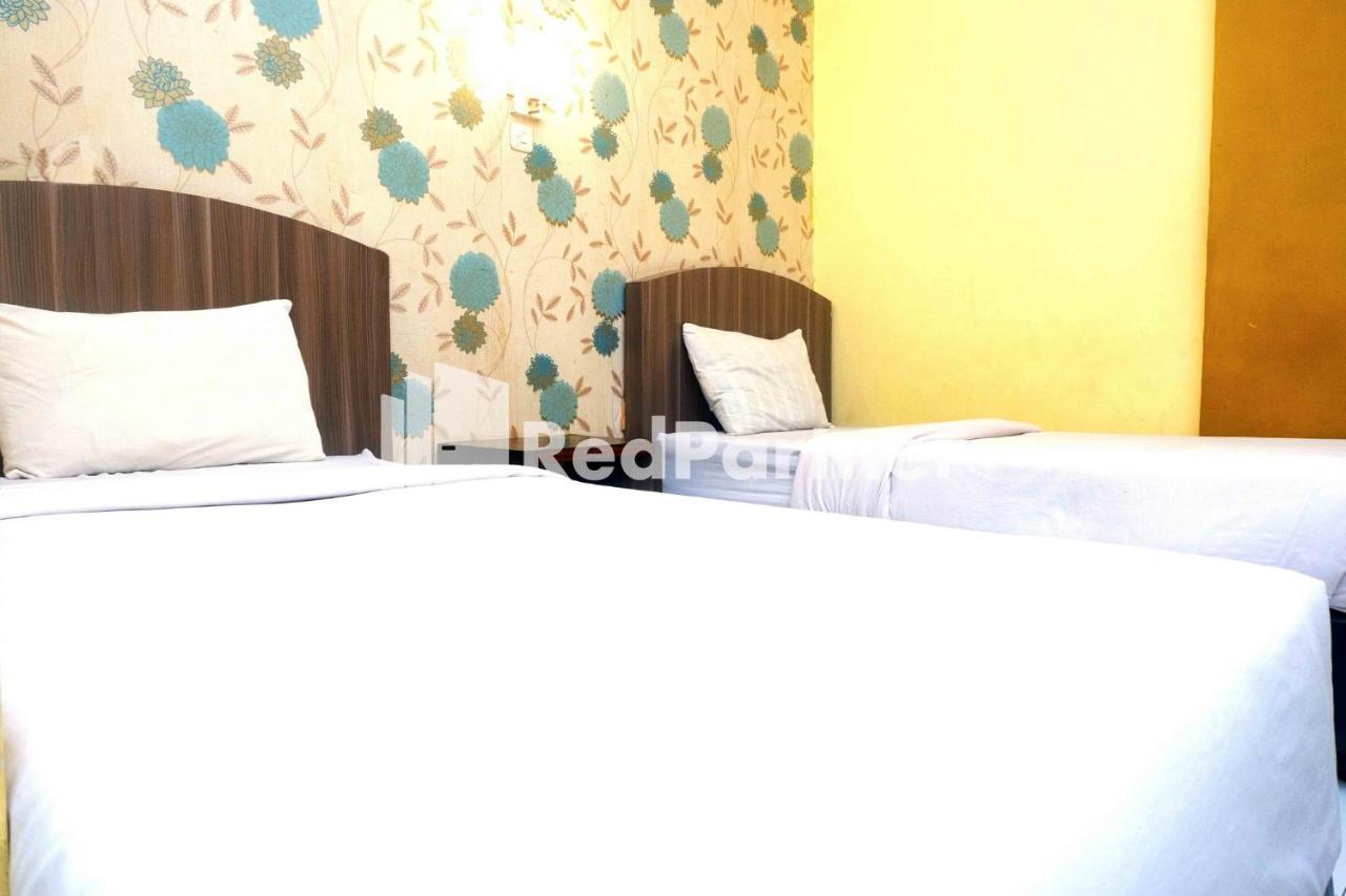 Hotel Permata Makassar Mitra Reddoorz Balangberu Ngoại thất bức ảnh